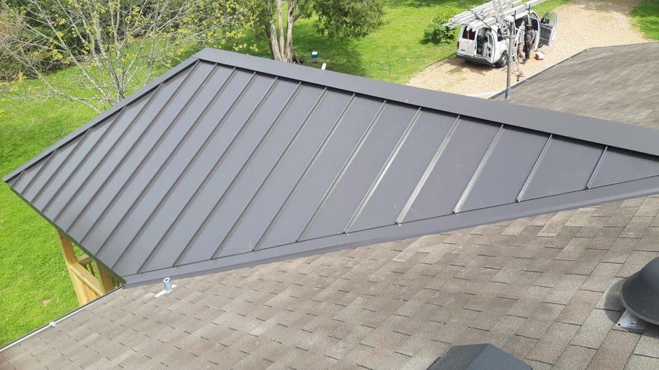Metal and Asphalt Roof: Which is Right?