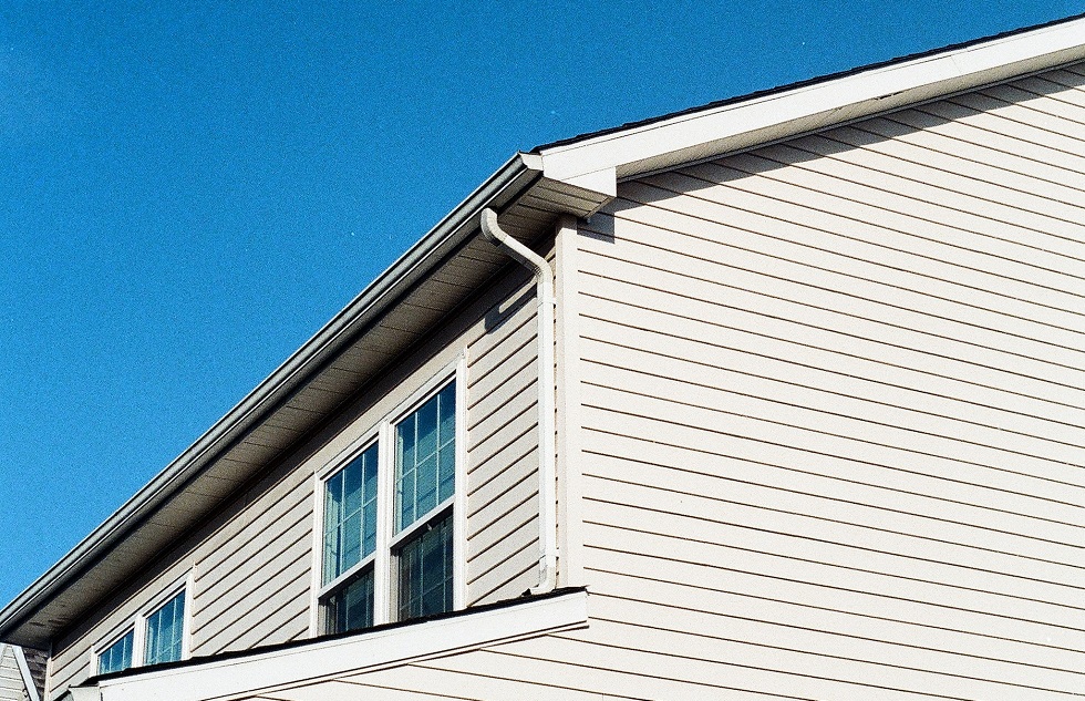 Home Insurance, Siding Damage: Whats Covered?
